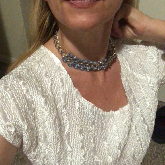 Choker Necklace - Picture 3 of 8